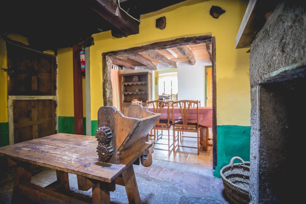 Casas Rurales Lalo Y Chelo La Aldehuela Exteriör bild