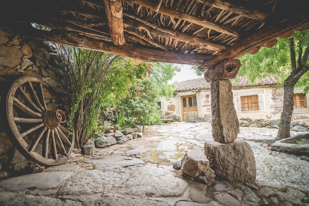 Casas Rurales Lalo Y Chelo La Aldehuela Exteriör bild