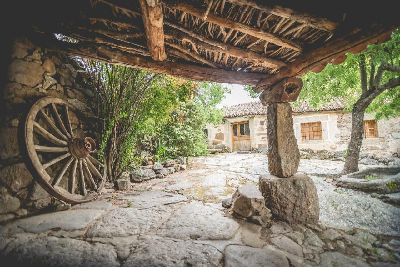Casas Rurales Lalo Y Chelo La Aldehuela Exteriör bild