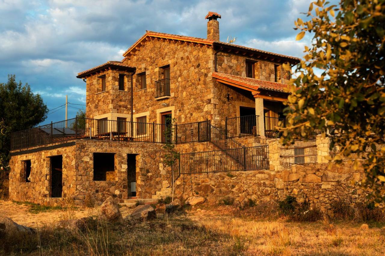 Casas Rurales Lalo Y Chelo La Aldehuela Exteriör bild
